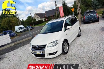 2.0TDi! Bi-Xenon! Nawi! R-Line! Webasto! Klimatronik!